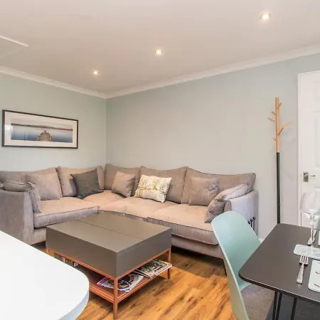 Lowera Windermere